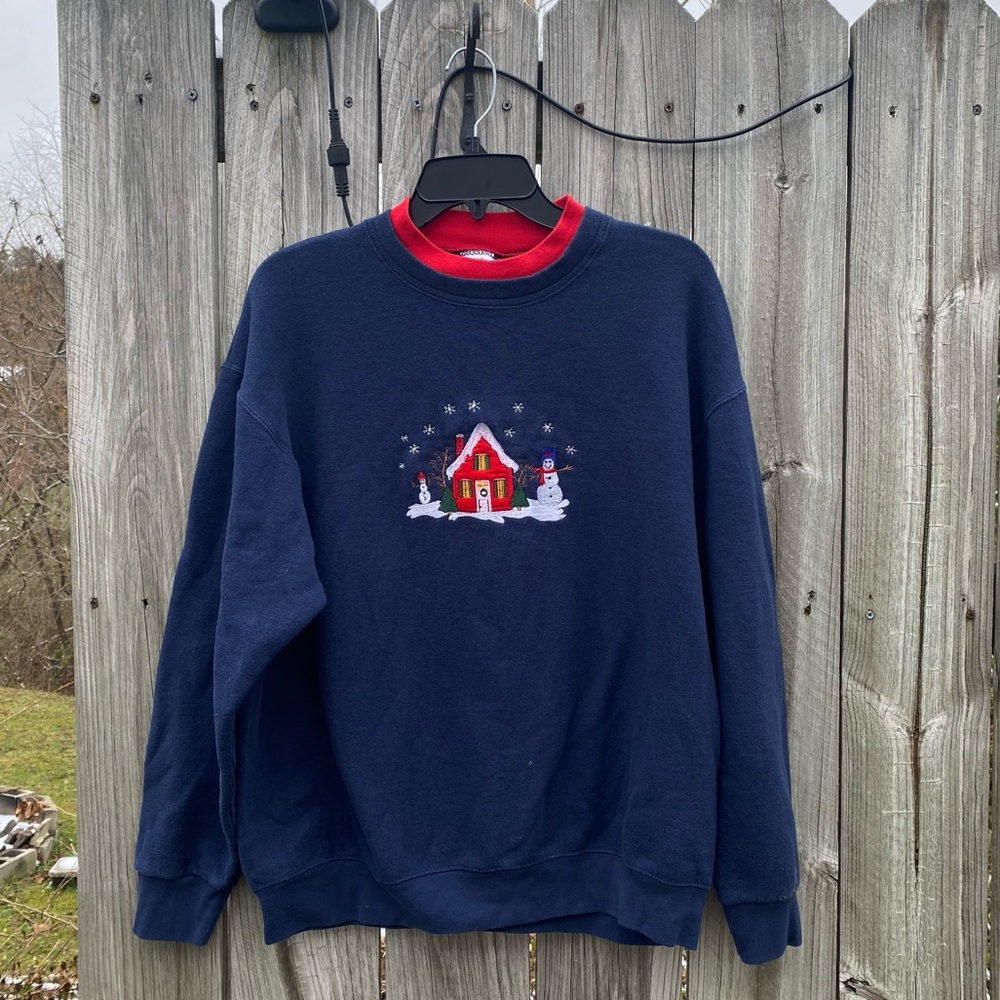 90s Fruit of‎ the Loom Women’s L Navy Sweatshirt with Snowman Winter Embroidery